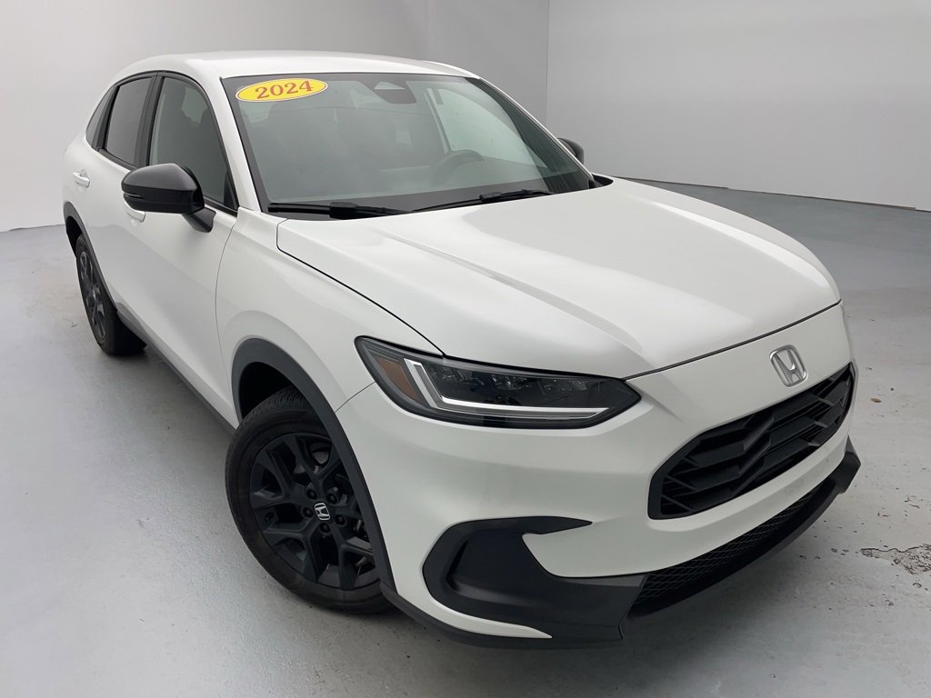 Used 2024 Honda HR-V Sport image 3