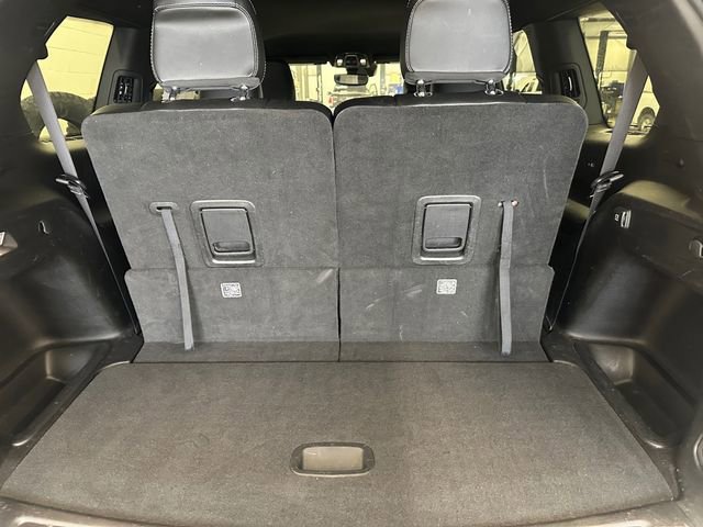 Used 2023 Jeep Grand Cherokee L Laredo image 17