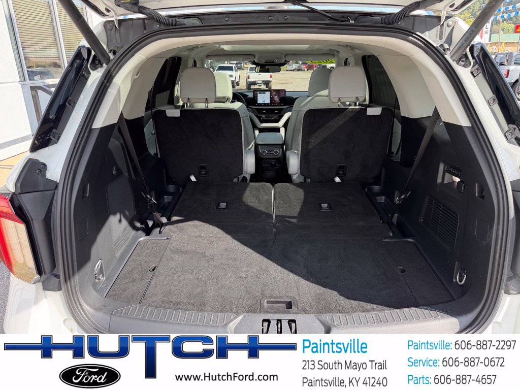 Used 2025 Ford Explorer Platinum w/ Ultimate Package AWD/4WD image 26