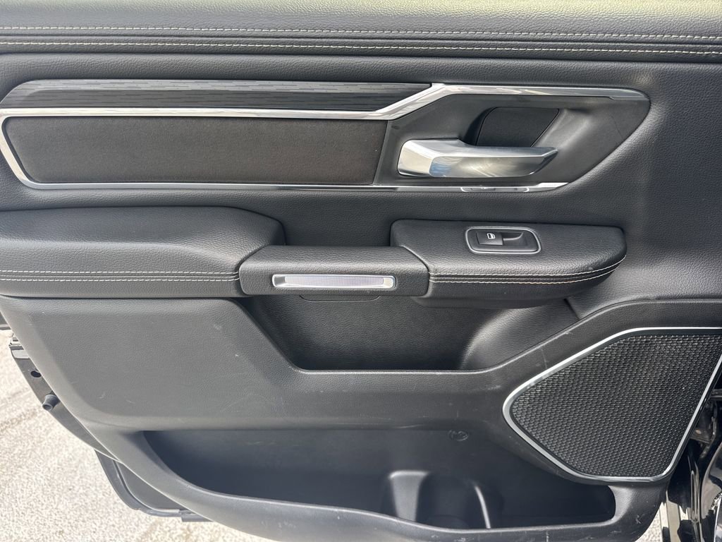 Used 2024 RAM 1500 Laramie RWD image 21