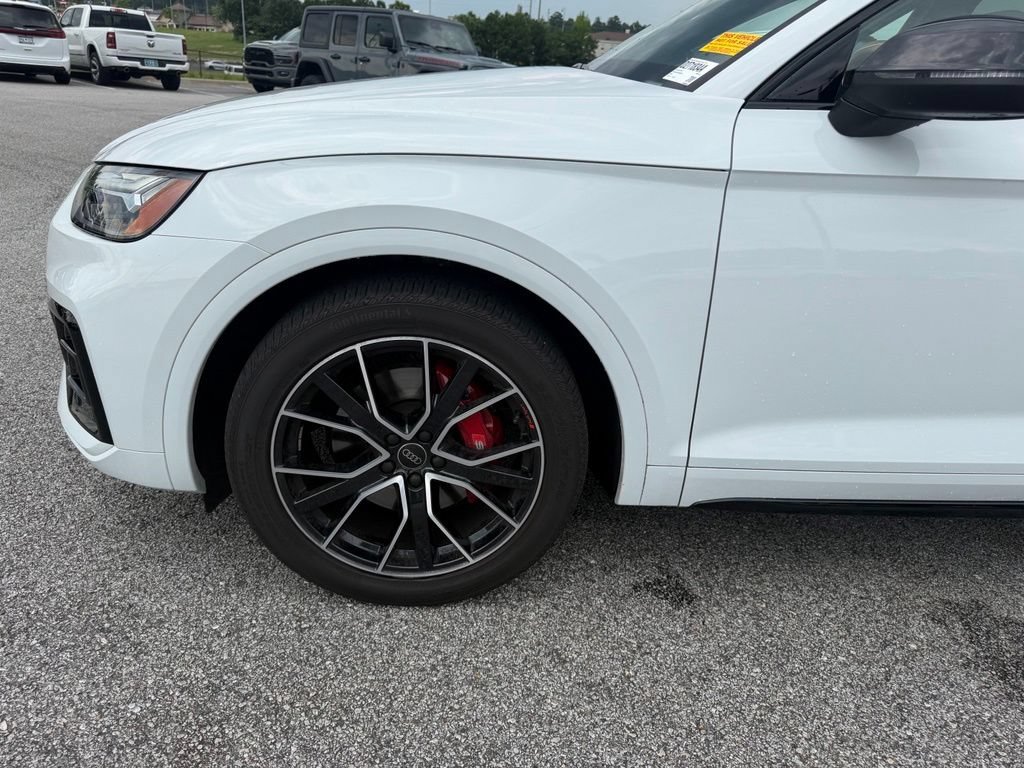 Used 2025 Audi SQ5 Premium Plus AWD/4WD image 21
