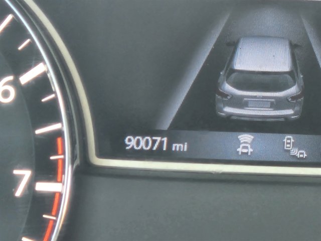 Used 2020 Nissan Pathfinder SV AWD/4WD image 14