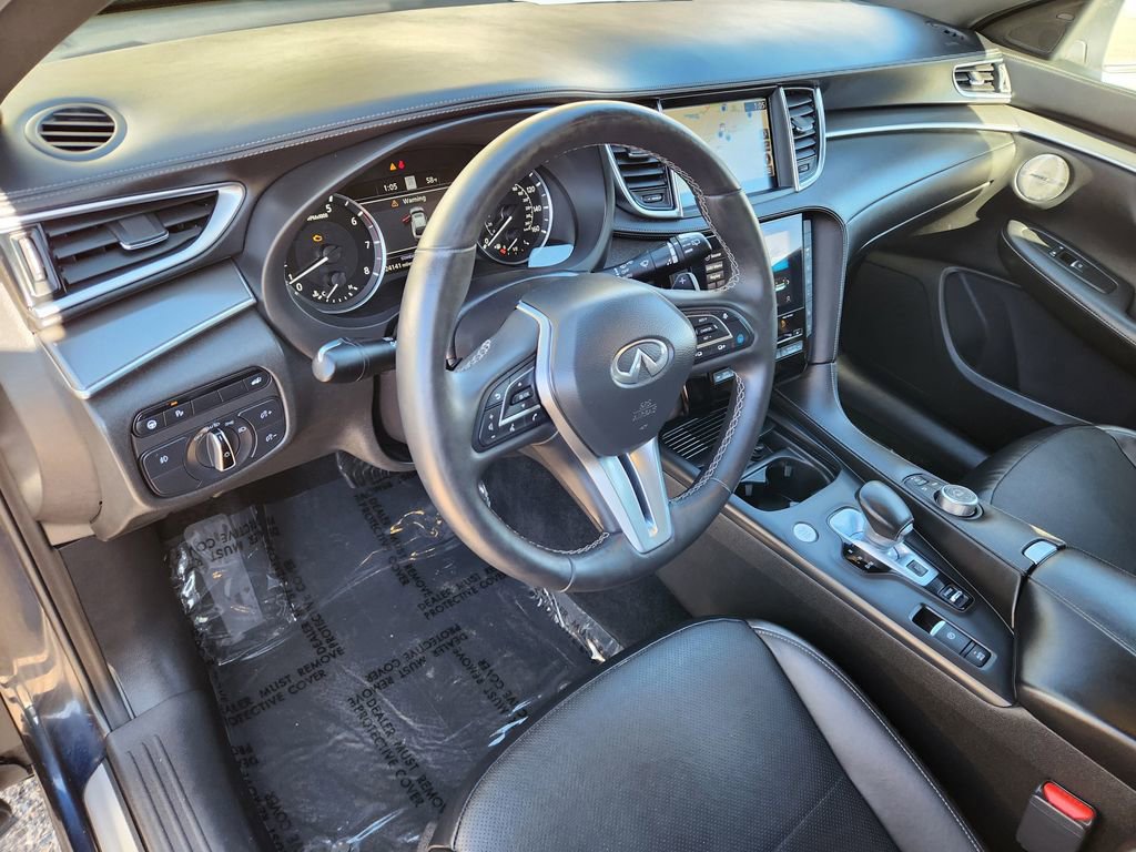 Used 2023 INFINITI QX55 Essential image 9