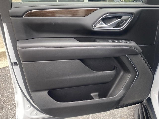 Used 2022 GMC Yukon SLE image 12