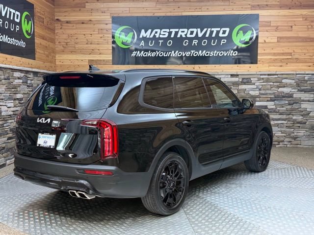 Used 2022 Kia Telluride SX w/ Nightfall Edition Package AWD/4WD image 10