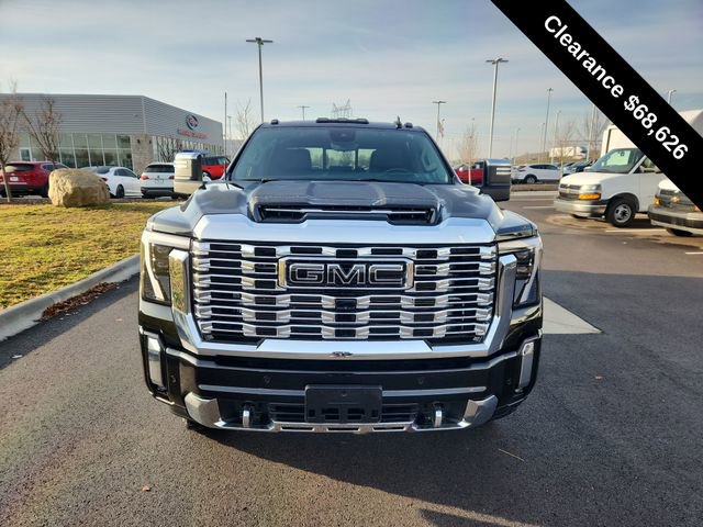 Used 2024 GMC Sierra 2500 Denali w/ Denali Reserve Package image 3