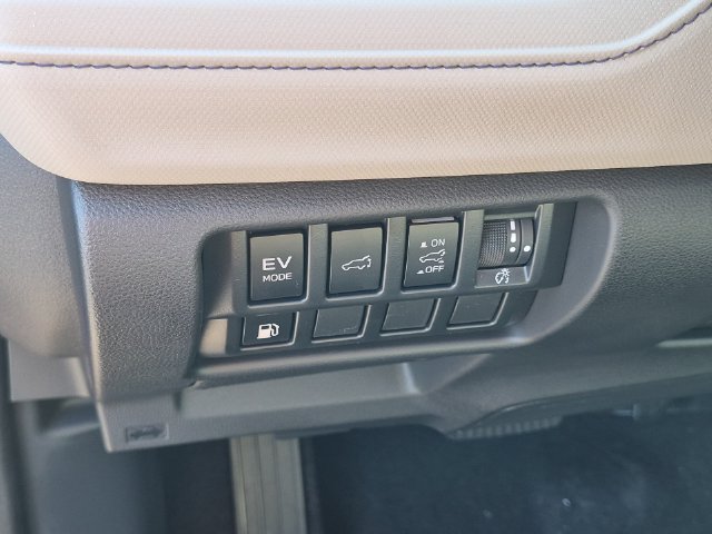 New 2026 Subaru Forester Premium AWD/4WD image 17
