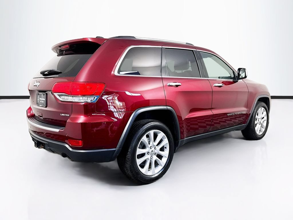 Used 2017 Jeep Grand Cherokee Limited w/ Trailer Tow Group IV AWD/4WD image 5