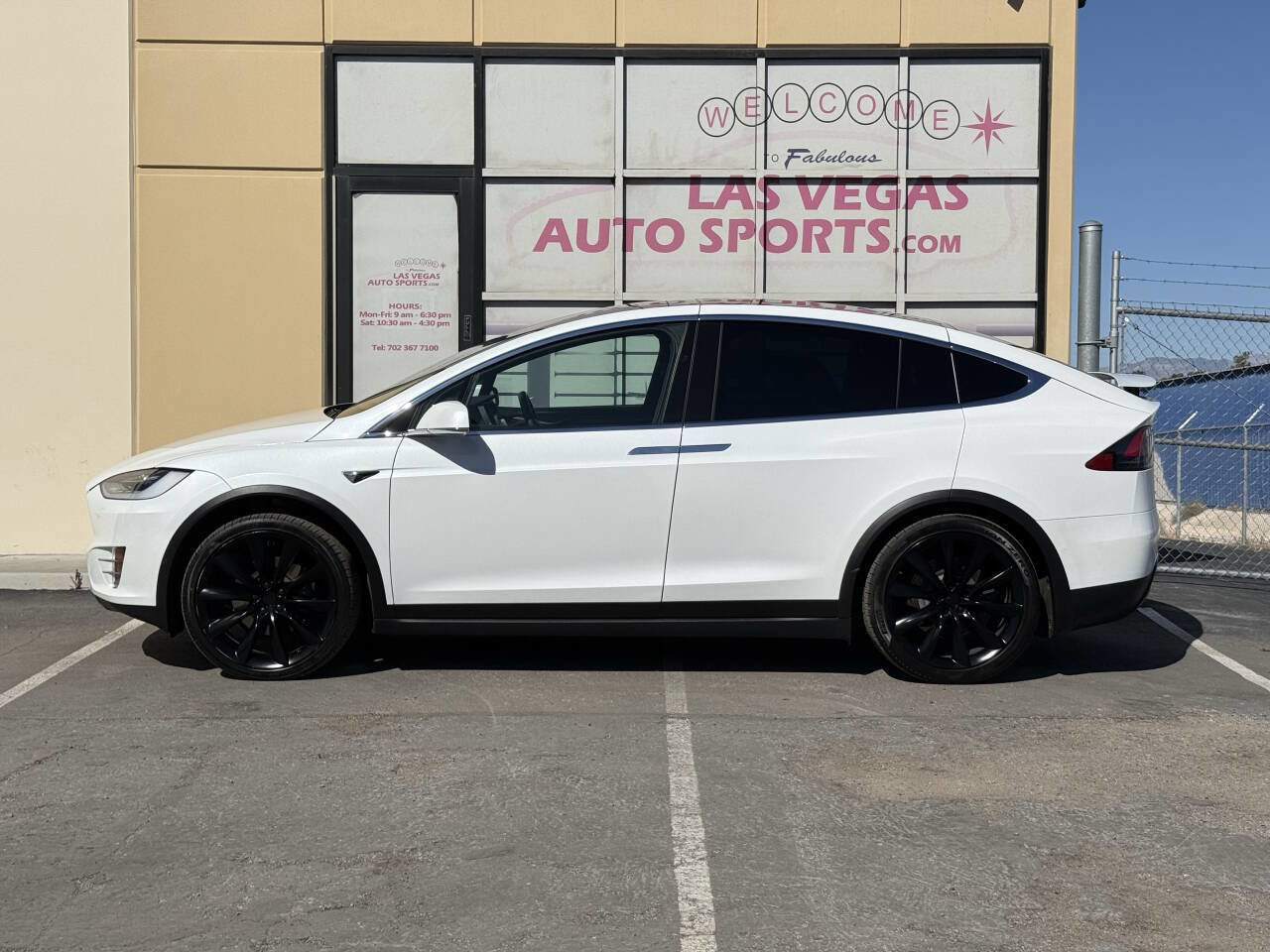 Used 2020 Tesla Model X Long Range image 8