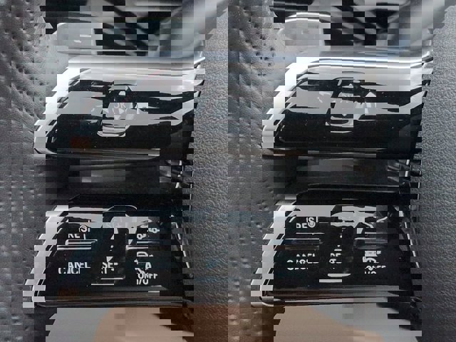 Certified 2024 Mercedes-Benz CLE 450 4MATIC Coupe image 25