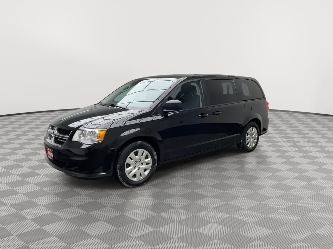 Used 2018 Dodge Grand Caravan SE image 26