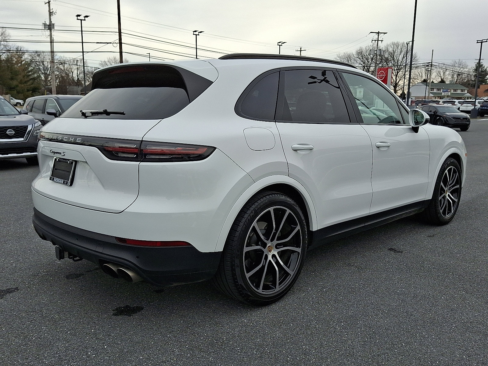 Used 2023 Porsche Cayenne S image 8