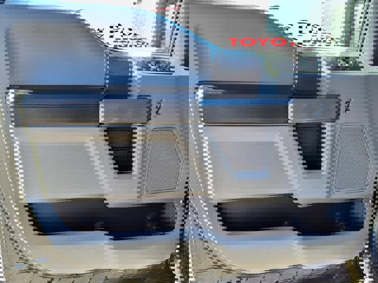 Used 2019 Ford F150 XLT w/ Equipment Group 302A Luxury image 12