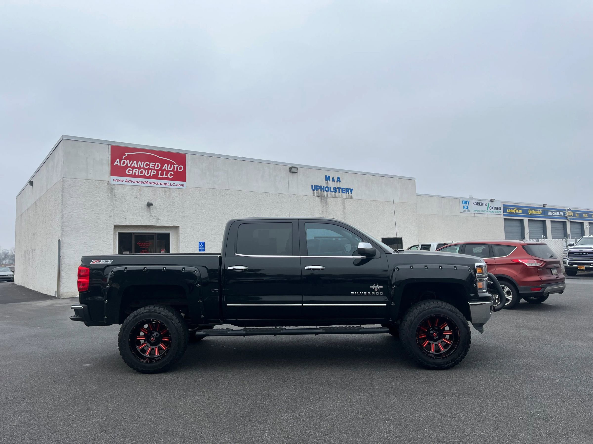 Used 2015 Chevrolet Silverado 1500 LTZ Z71 w/ LTZ Plus Package image 34