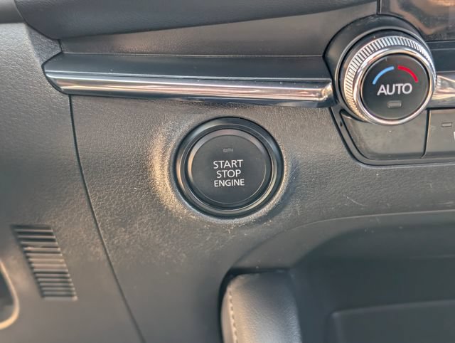 Used 2022 MAZDA MAZDA3 s FWD image 35