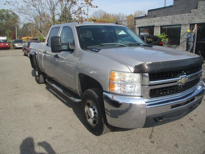 Used 2007 Chevrolet Silverado 2500 W/T AWD/4WD image 1