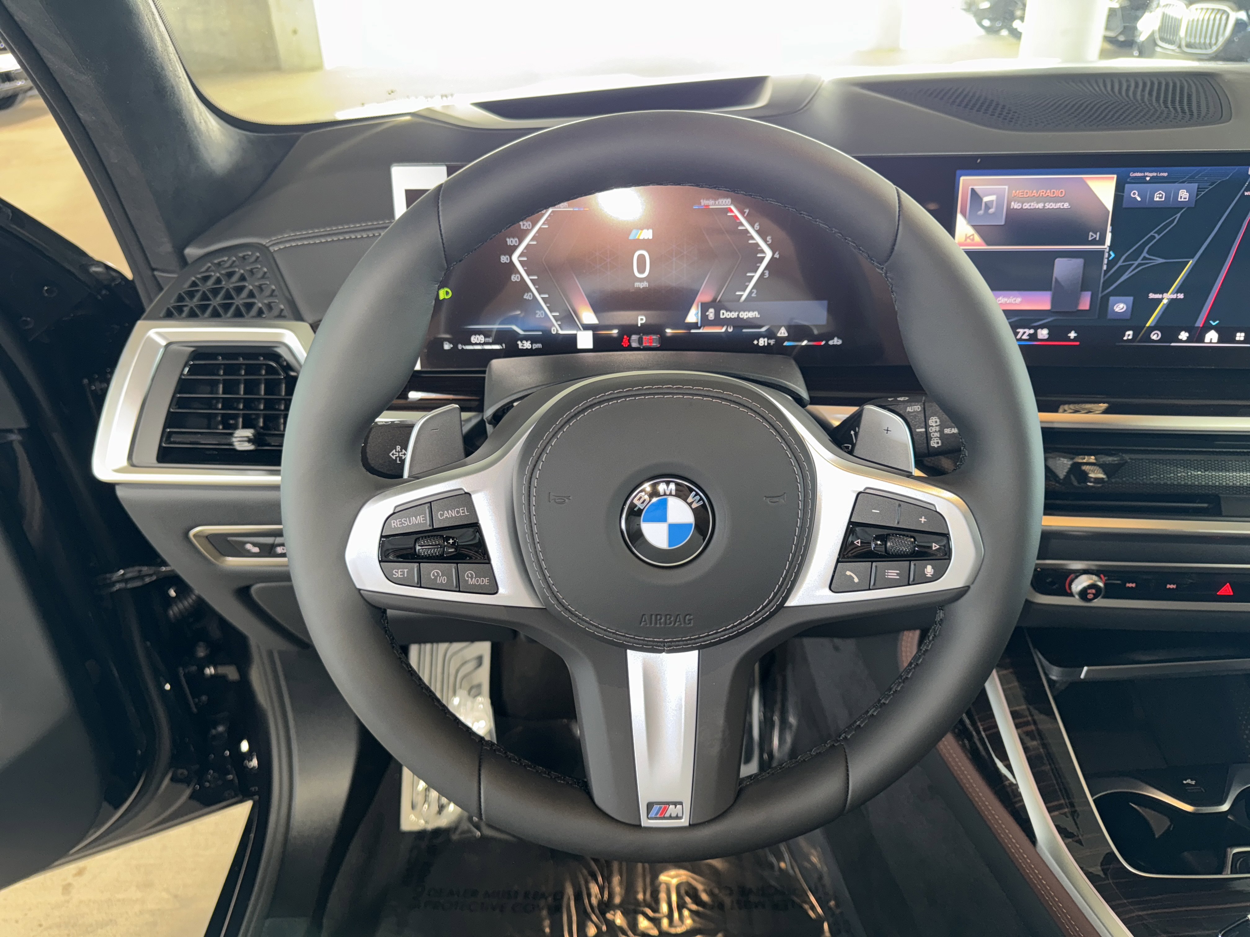 New 2026 BMW X7 xDrive40i w/ M Sport Package image 16