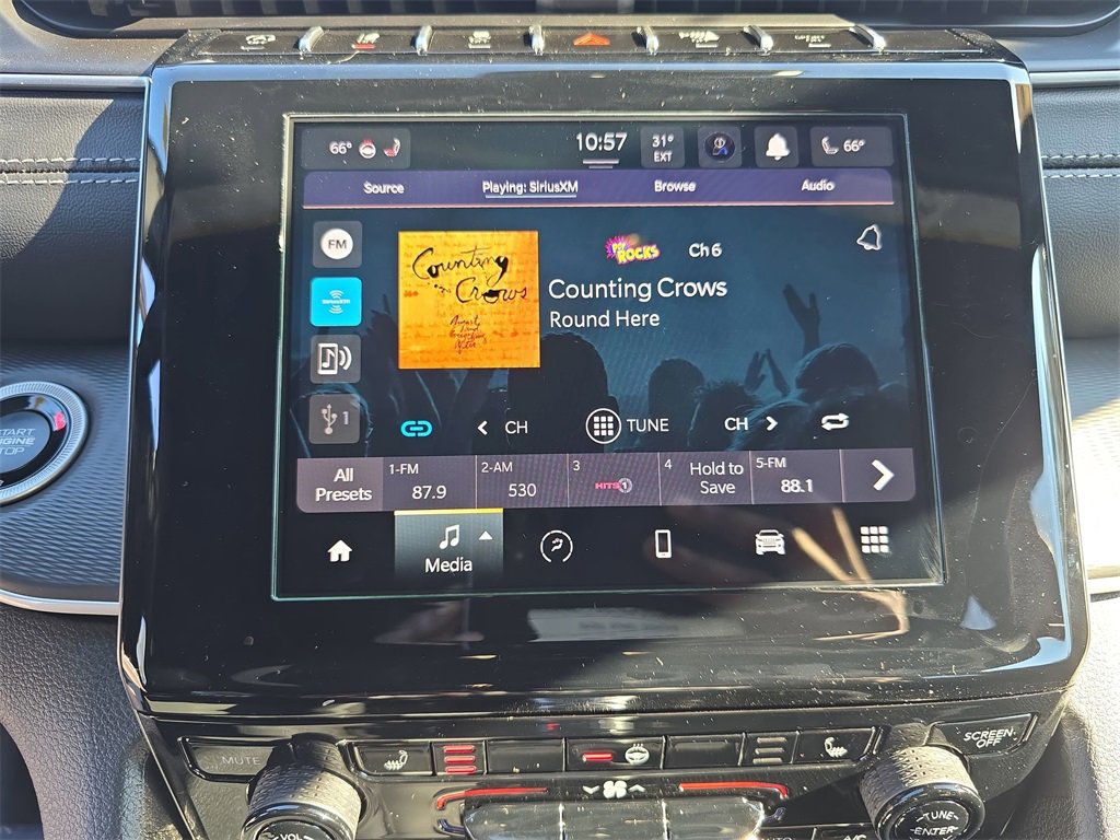 New 2025 Jeep Grand Cherokee L Altitude image 23