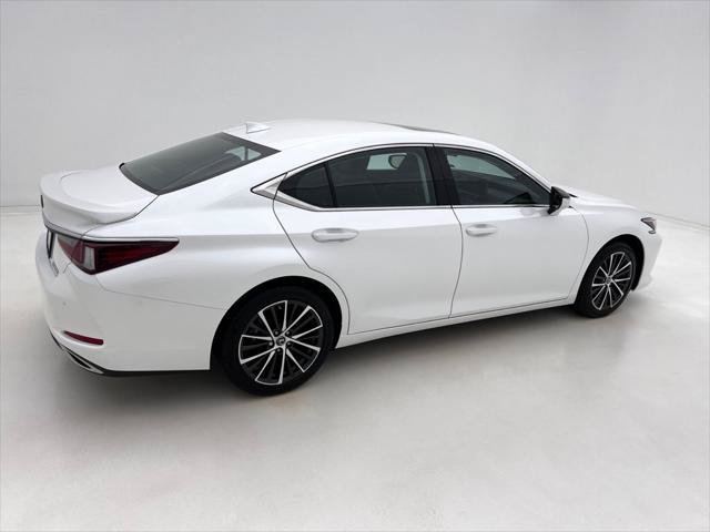 Certified 2025 Lexus ES 350 w/ Premium Package FWD image 6