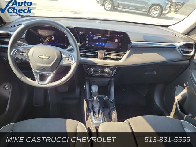Used 2024 Chevrolet TrailBlazer LT w/ Convenience Package FWD image 10
