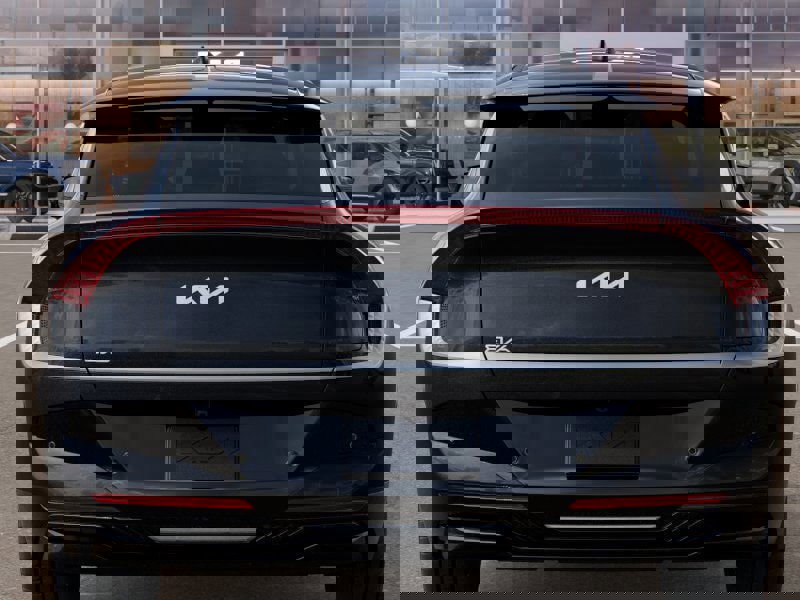 New 2025 Kia EV6 Light w/ Light LR Technology Package image 13