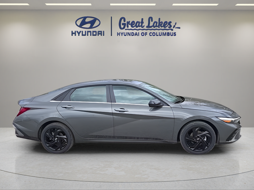 New 2026 Hyundai Elantra SEL Sport Premium w/ Cargo Package FWD image 7