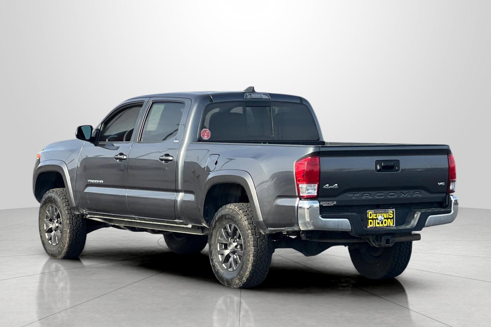 Used 2022 Toyota Tacoma SR5 image 6