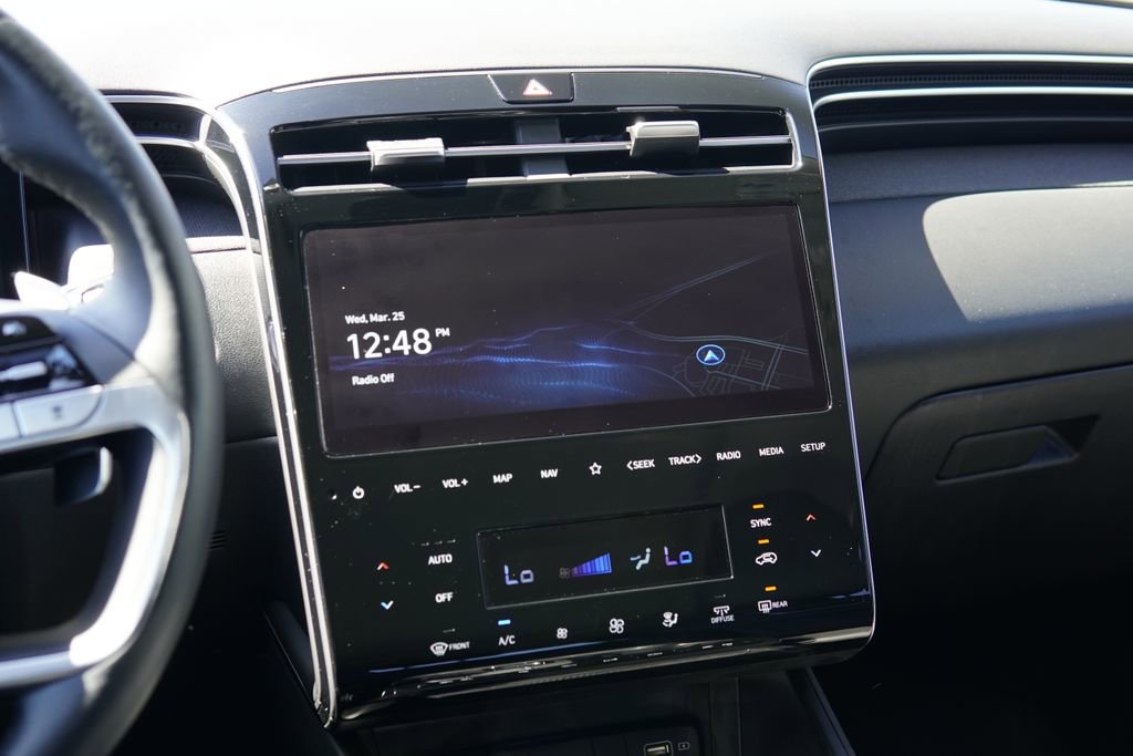 Used 2022 Hyundai Tucson Limited image 14