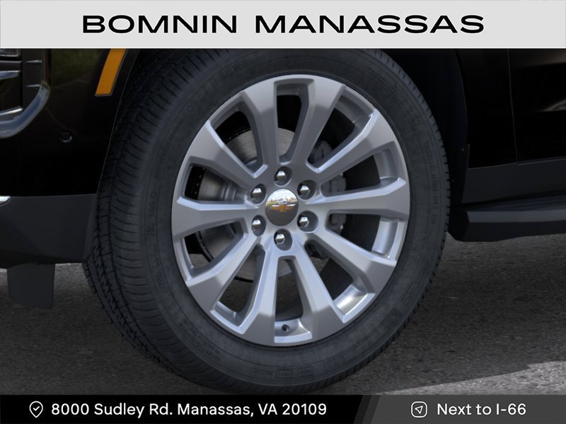 New 2027 Chevrolet Suburban Premier w/ Sun And Tow Package AWD/4WD image 9