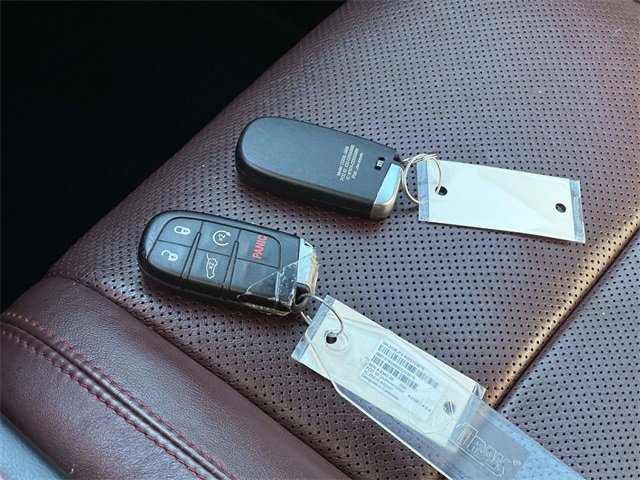 Used 2023 Dodge Durango R/T image 3