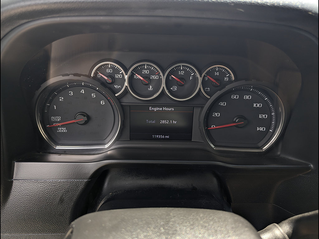 Used 2019 Chevrolet Silverado 1500 LT w/ All-Star Edition AWD/4WD image 2