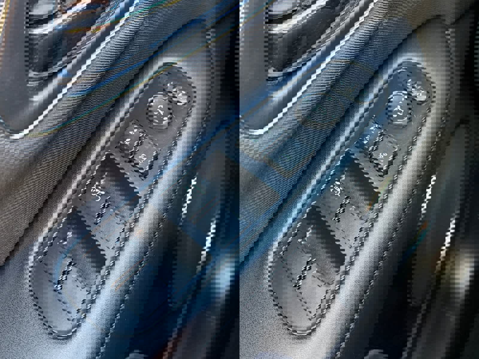 Used 2017 Honda HR-V EX image 17