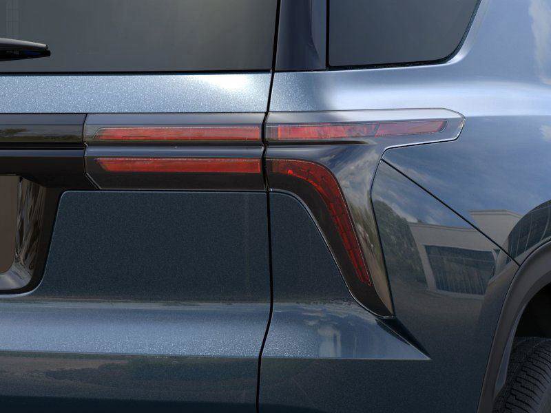 New 2026 Chevrolet Traverse LT w/ Driver Confidence Package FWD image 11