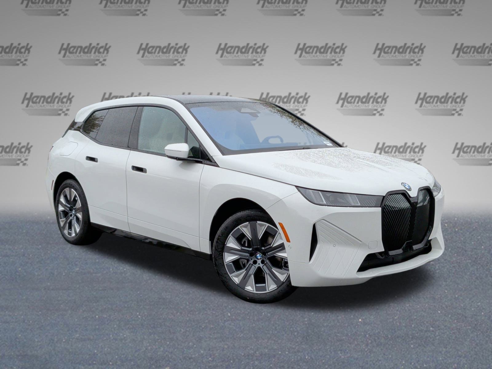 New 2026 BMW iX xDrive60 w/ Premium Package image 2