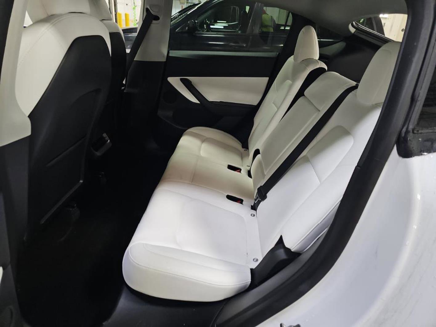 Used 2022 Tesla Model Y Performance AWD/4WD image 7