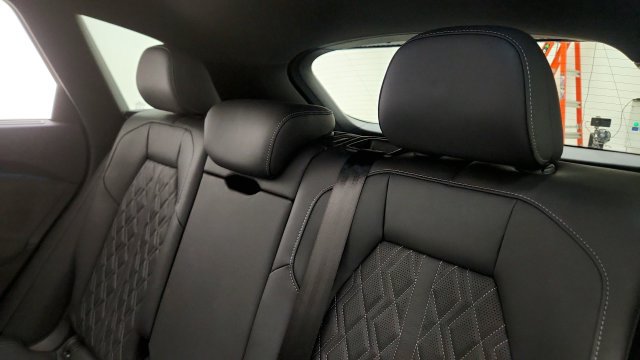 Used 2026 Audi SQ5 Premium Plus AWD/4WD image 47
