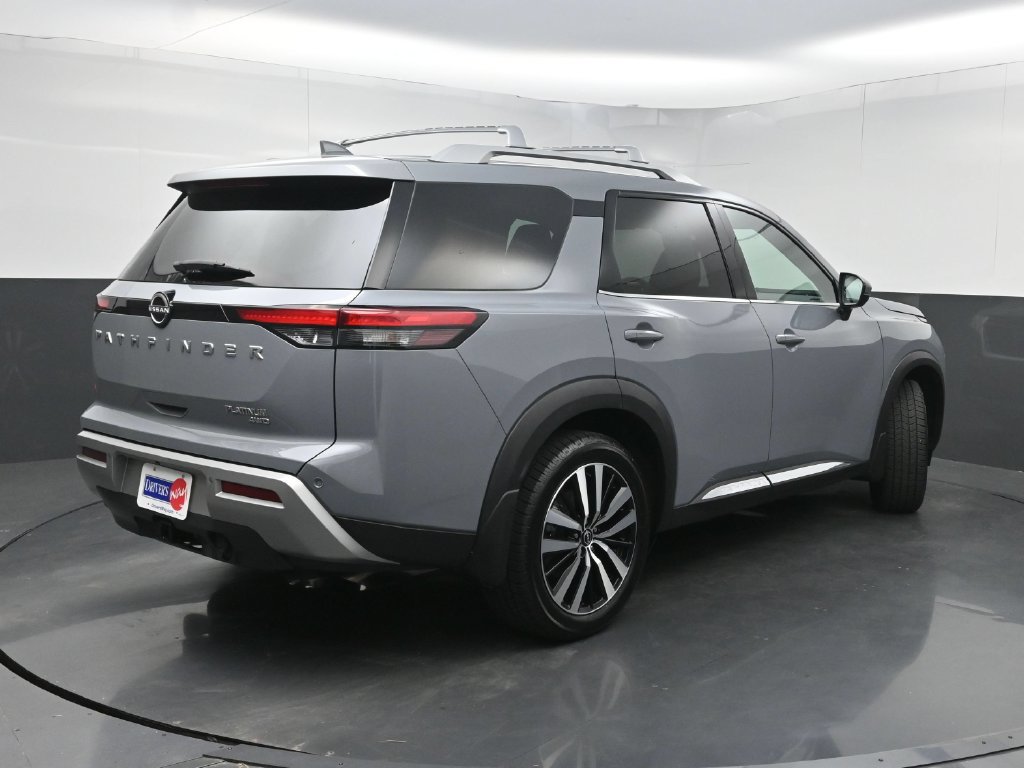 Used 2023 Nissan Pathfinder Platinum AWD/4WD image 28