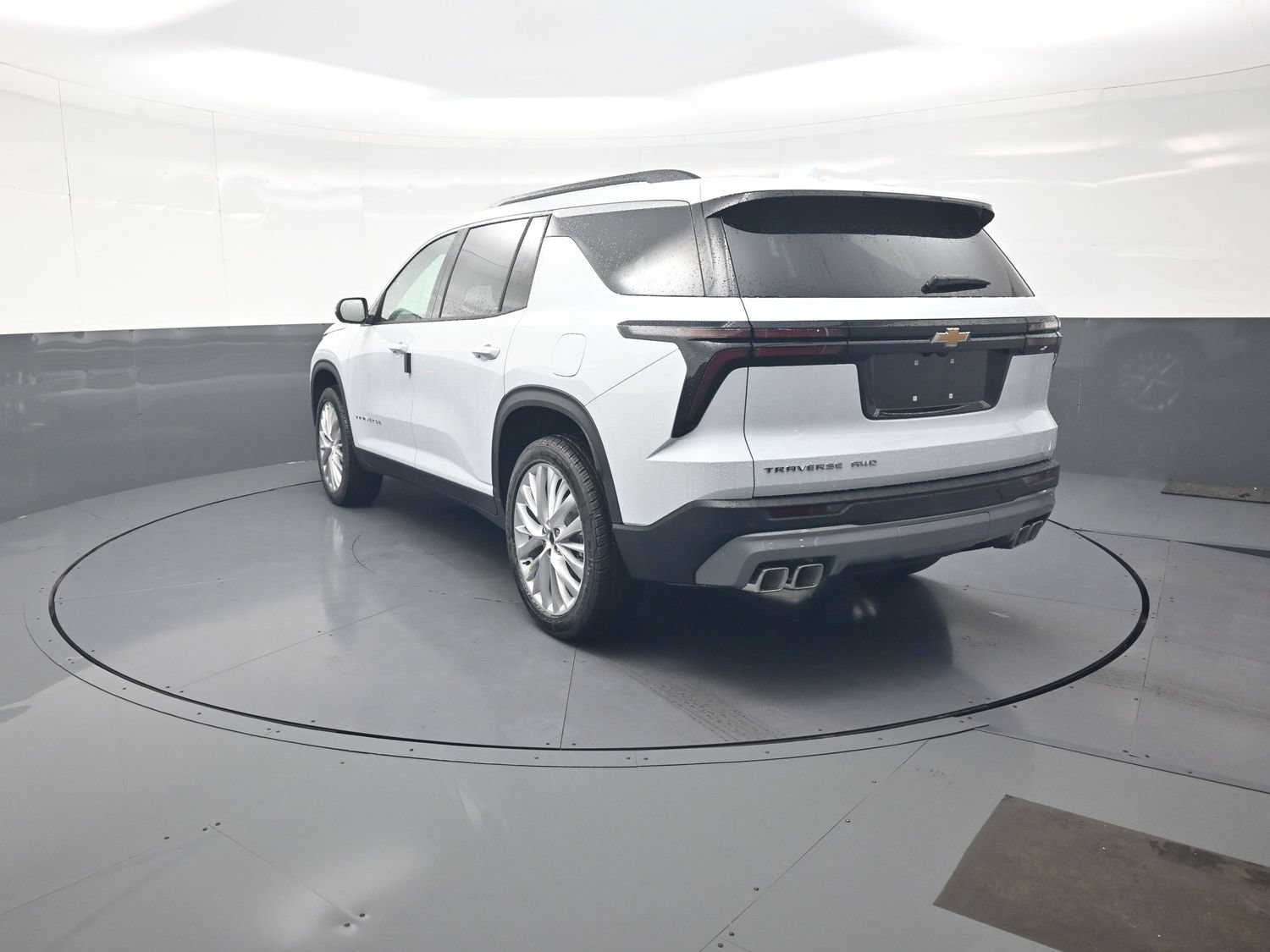 New 2027 Chevrolet Traverse LT AWD/4WD image 5