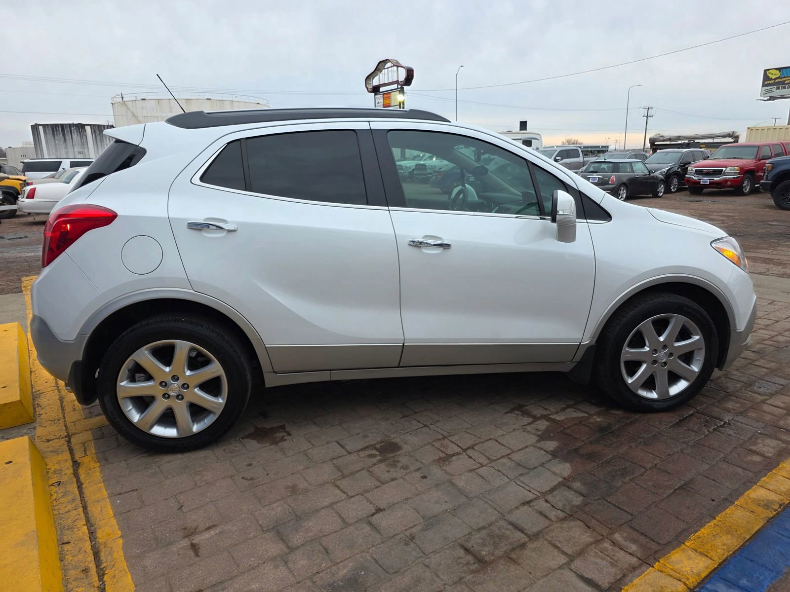 Used 2015 Buick Encore Leather image 4