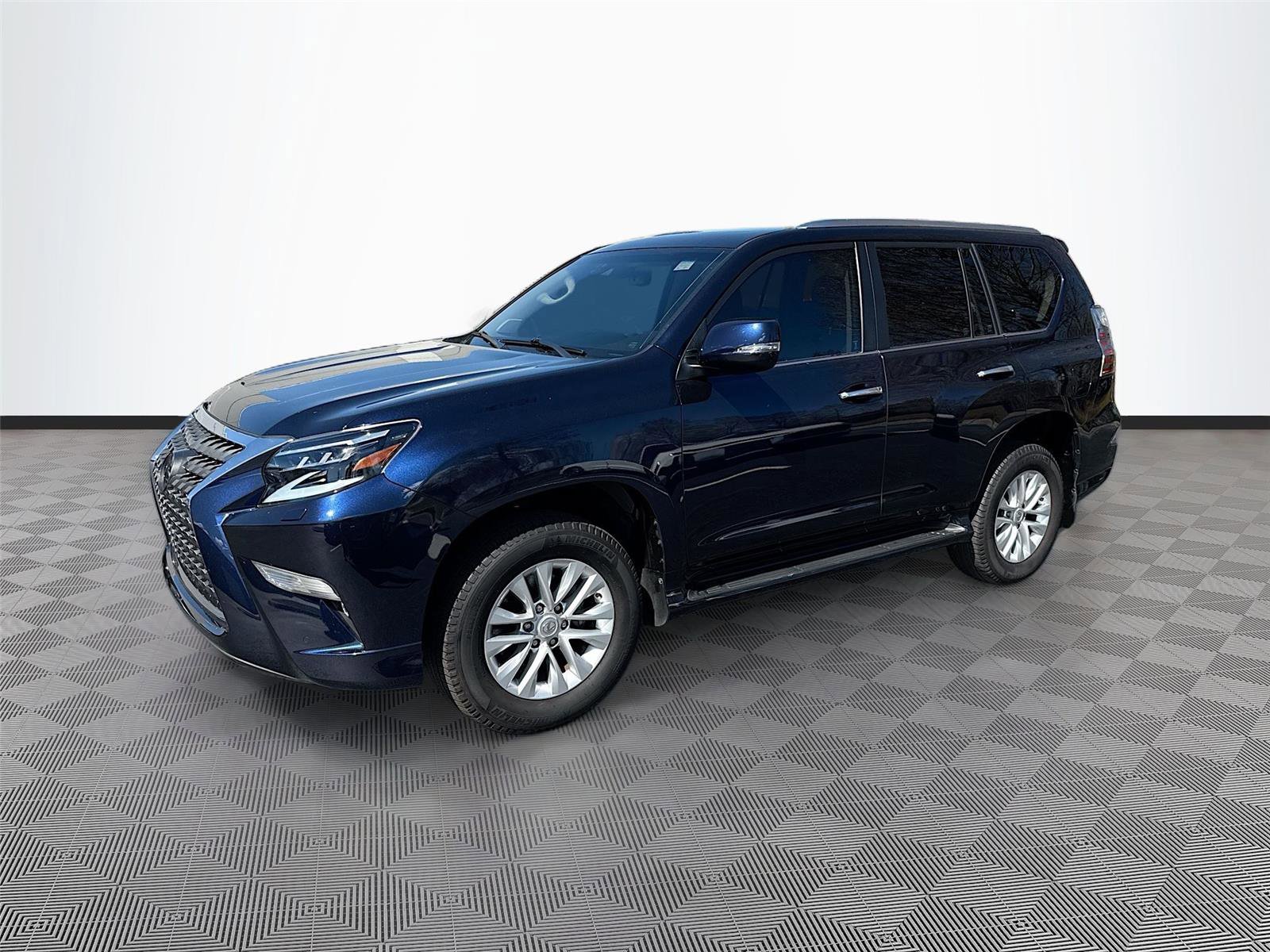 Used 2023 Lexus GX 460 Premium image 3