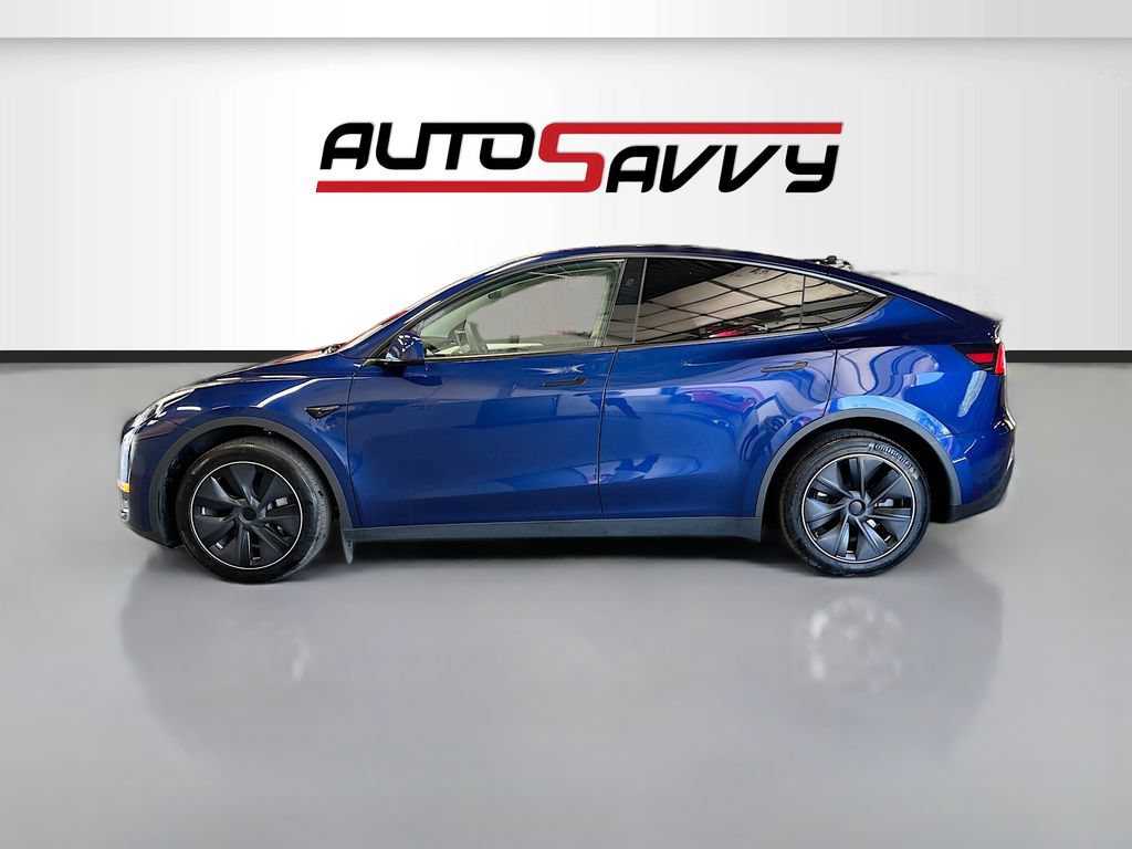 Used 2024 Tesla Model Y Long Range AWD/4WD image 4