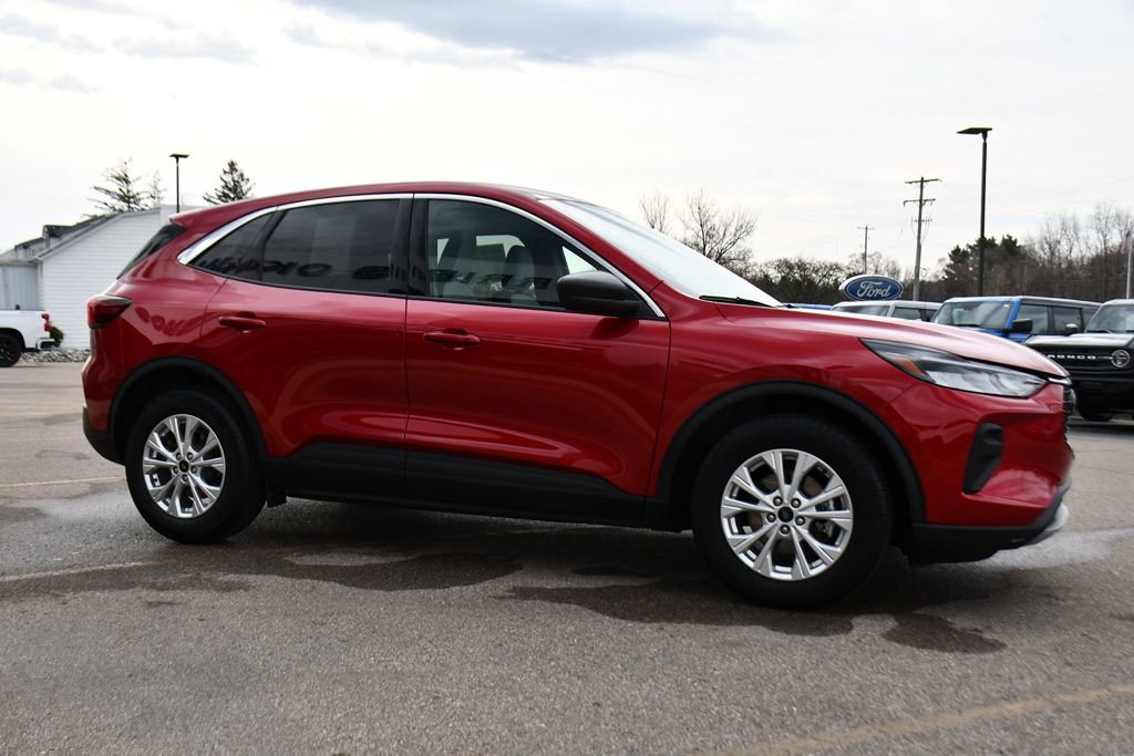 Used 2023 Ford Escape Active w/ Tech Pack #1 image 8