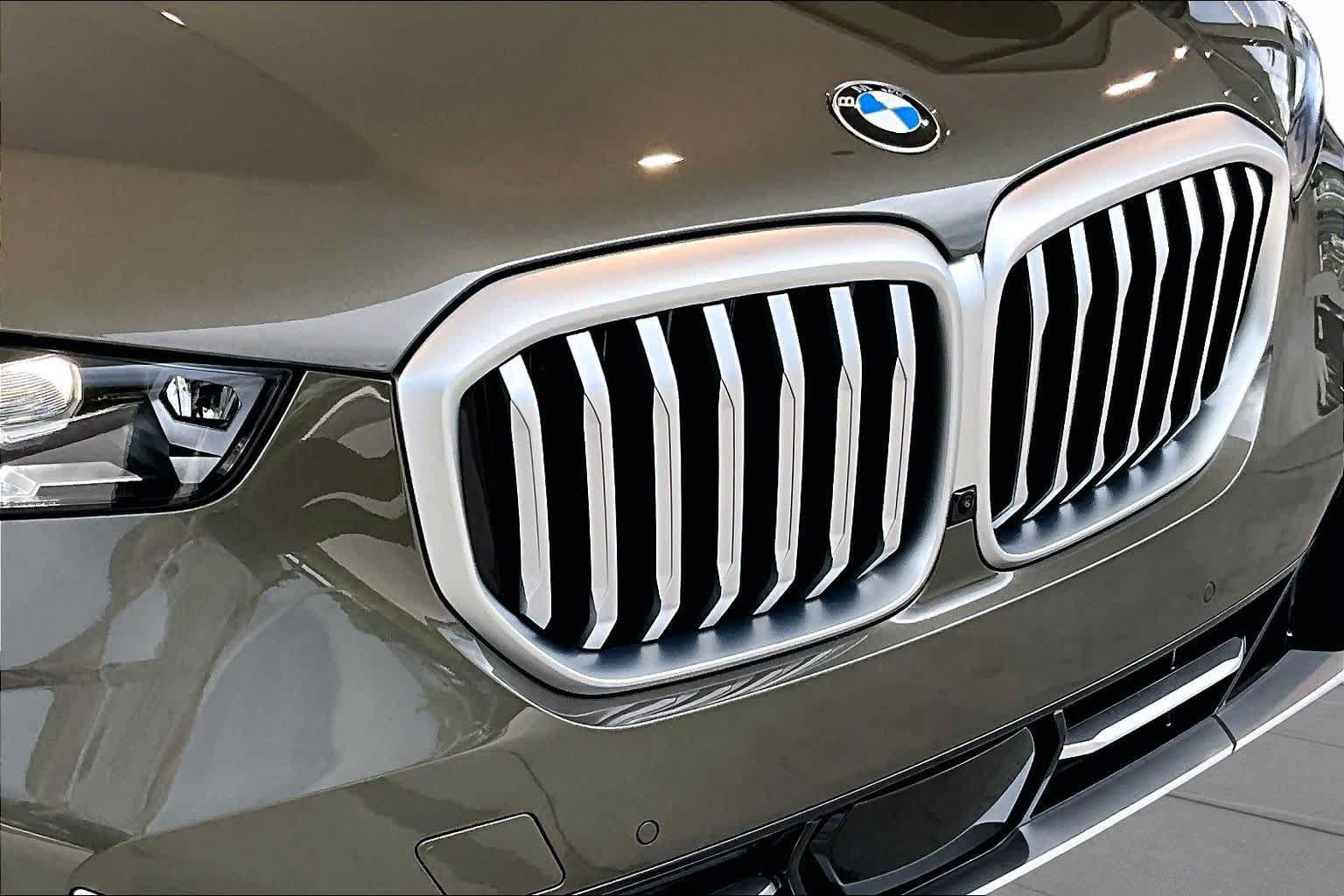 Used 2026 BMW X5 sDrive40i RWD image 29