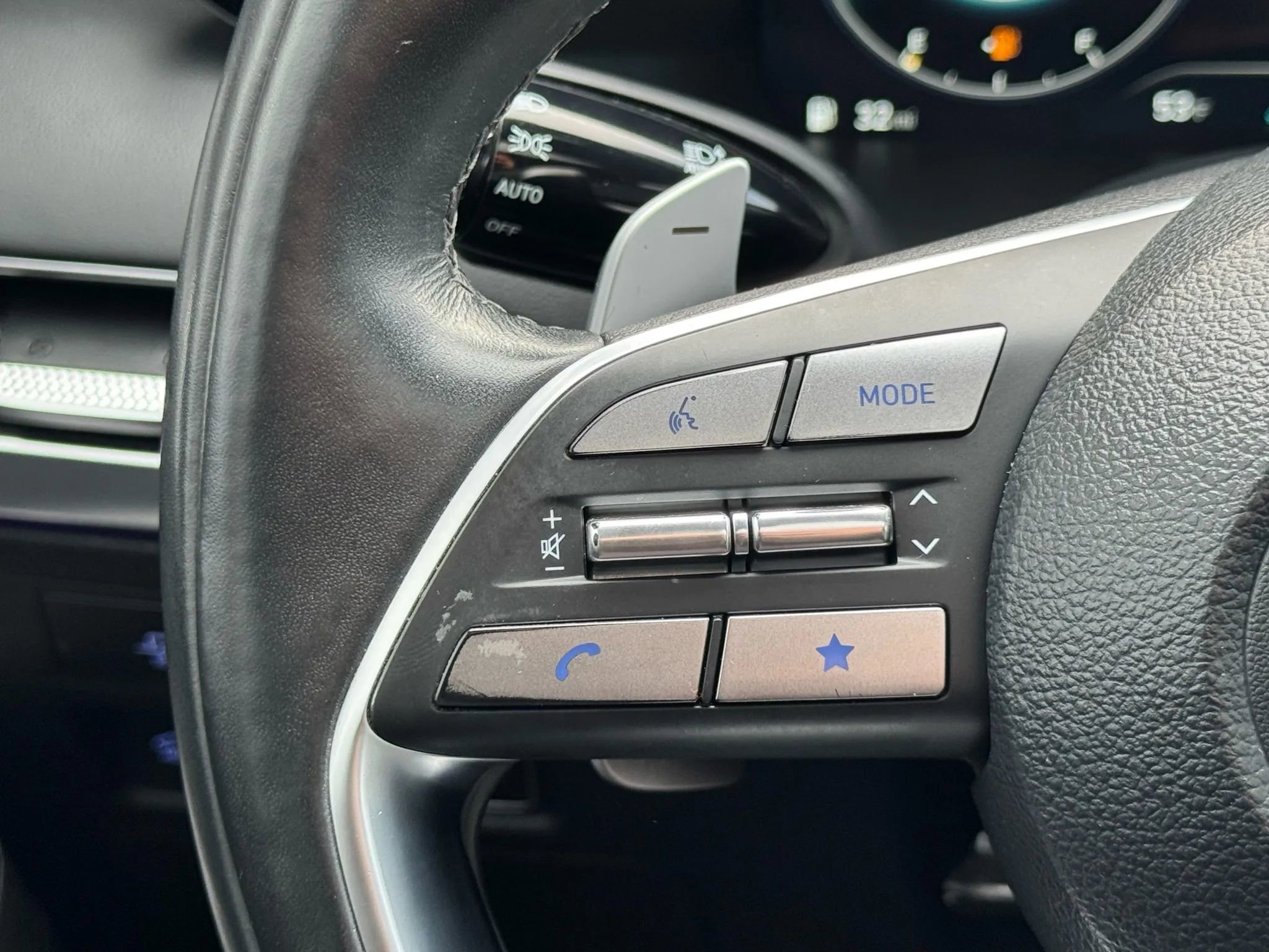 Used 2024 Hyundai Palisade Calligraphy image 14