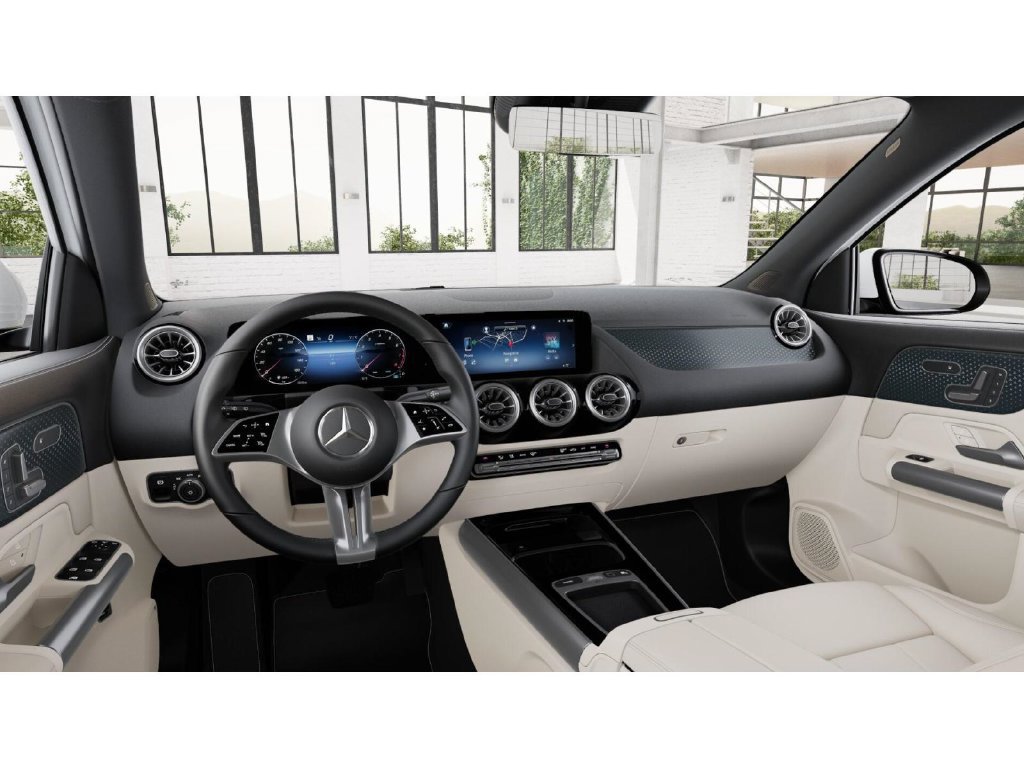 New 2026 Mercedes-Benz GLA 250 4MATIC image 3