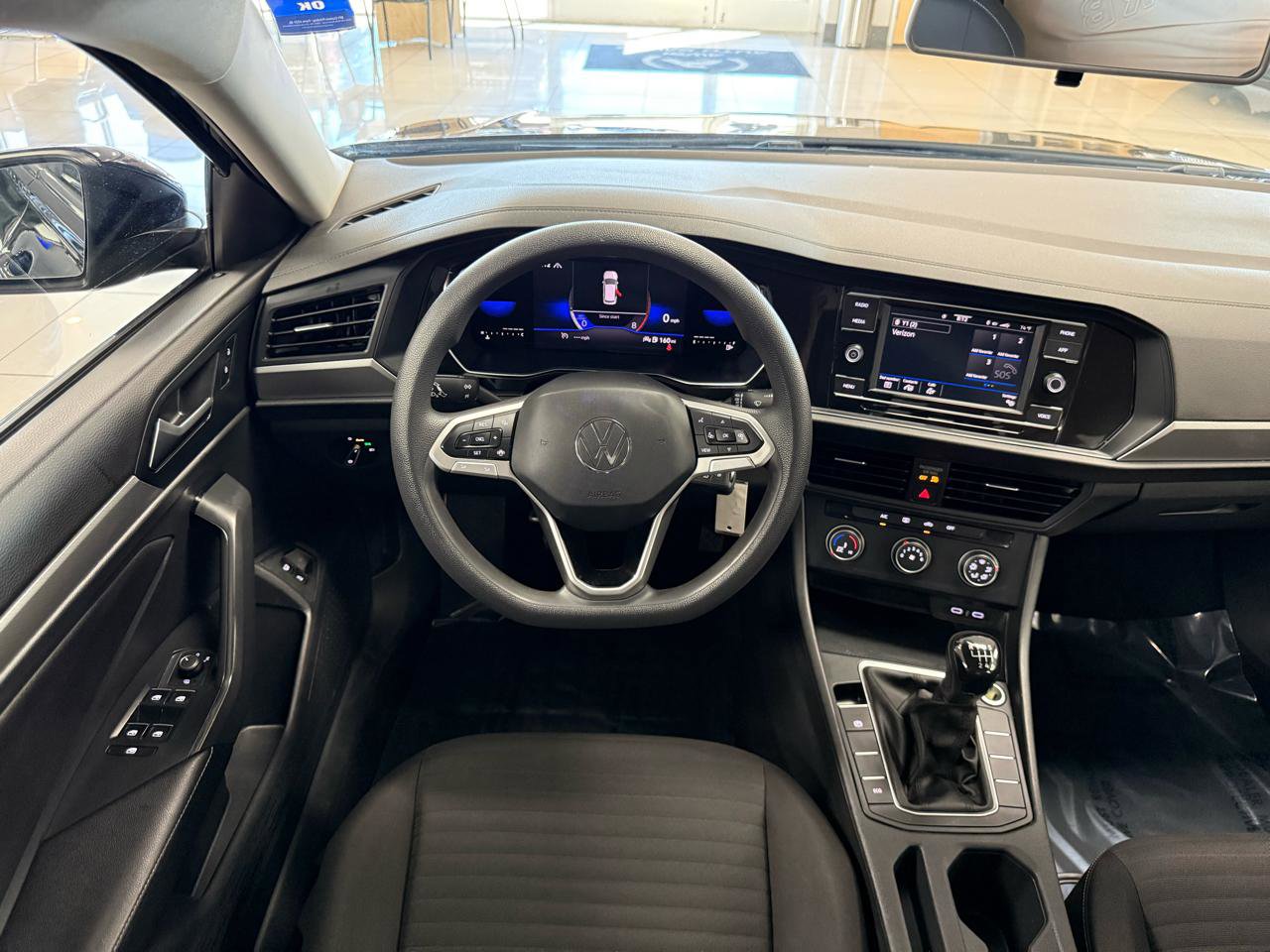 Used 2022 Volkswagen Jetta S image 12