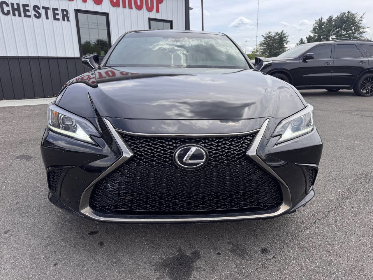 Used 2022 Lexus ES 350 F Sport FWD image 2