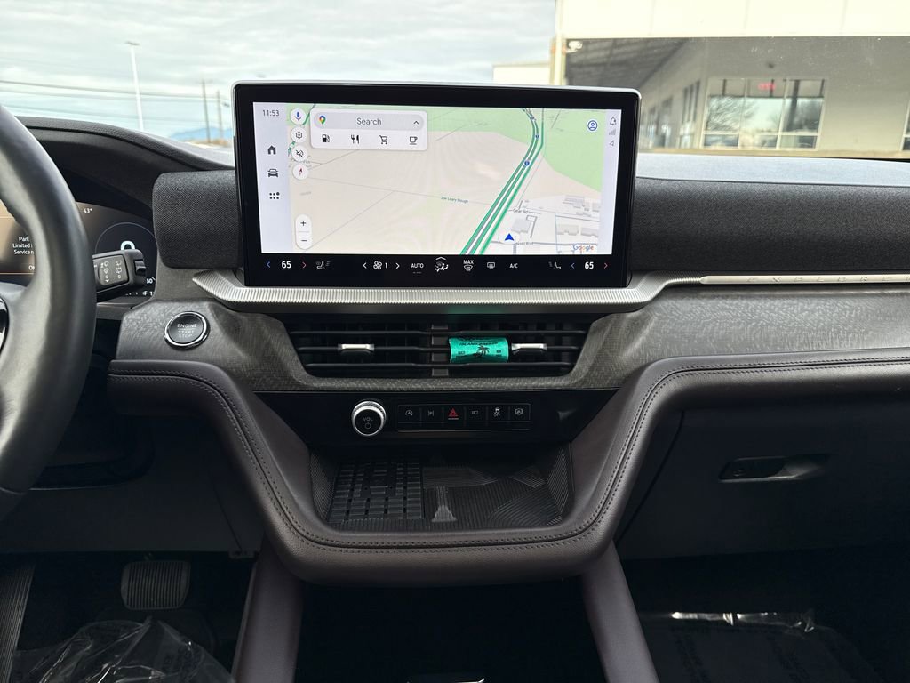 Used 2025 Ford Explorer Platinum w/ LUX Leather Package image 32