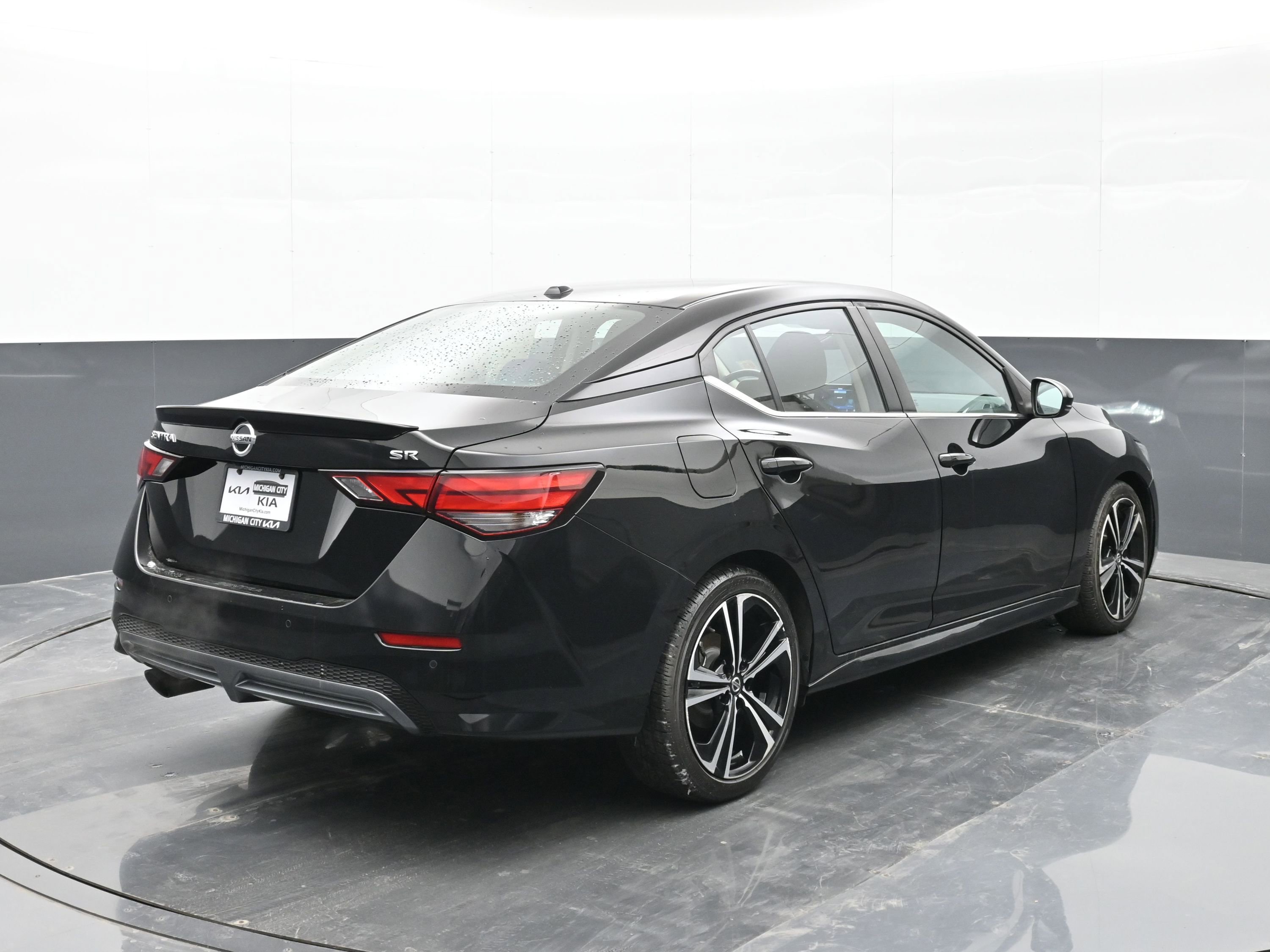 Used 2021 Nissan Sentra SR image 8