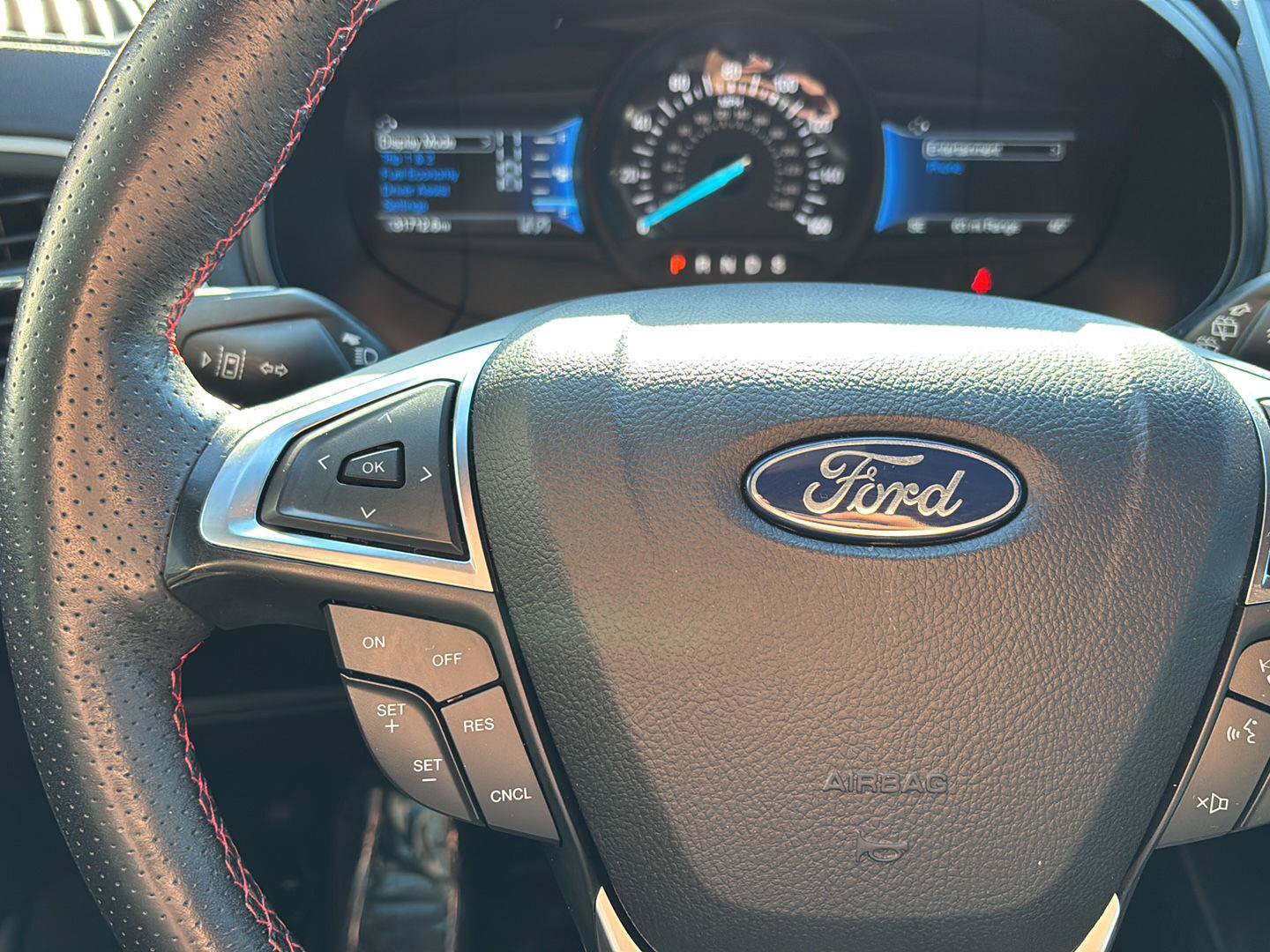 Certified 2023 Ford Edge ST-Line AWD/4WD image 17